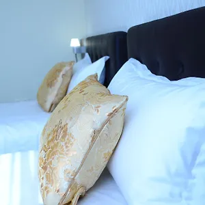 https://the-helmet-hotel.hotelsantwerp.net