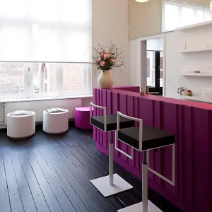 https://bb-suitesfeek.brusselshotelsbook.com